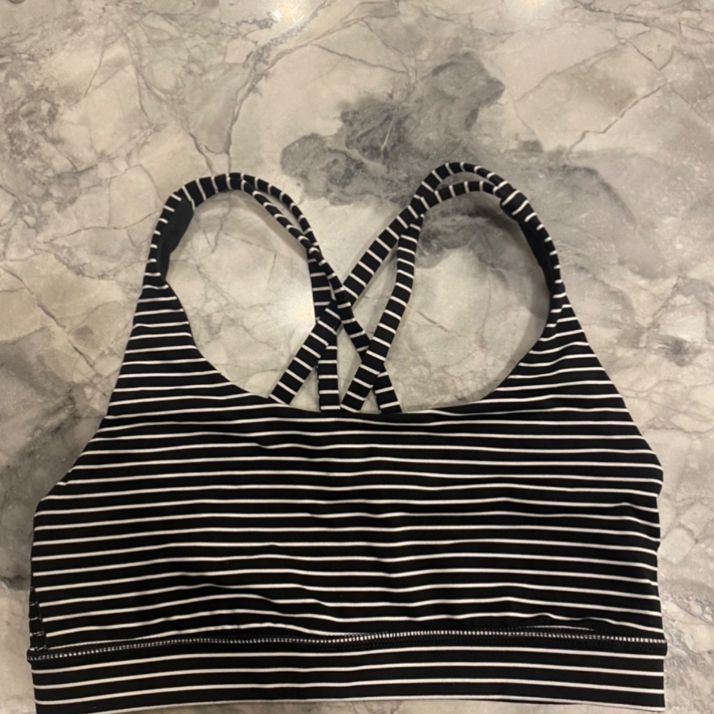 Lululemon Energy Bra in Mod Stripe Black White
